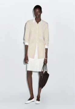 Massimo Dutti STRIPED WITH CONTRAST DETAIL - Button-down Blouse - Beige -Massimo Dutti Shop 63065044f0ae400a88cf001ff98faae8