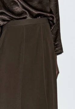 Massimo Dutti A-line Skirt - Dark Brown -Massimo Dutti Shop 63bcd0470fee4255843cd63a9f19d386