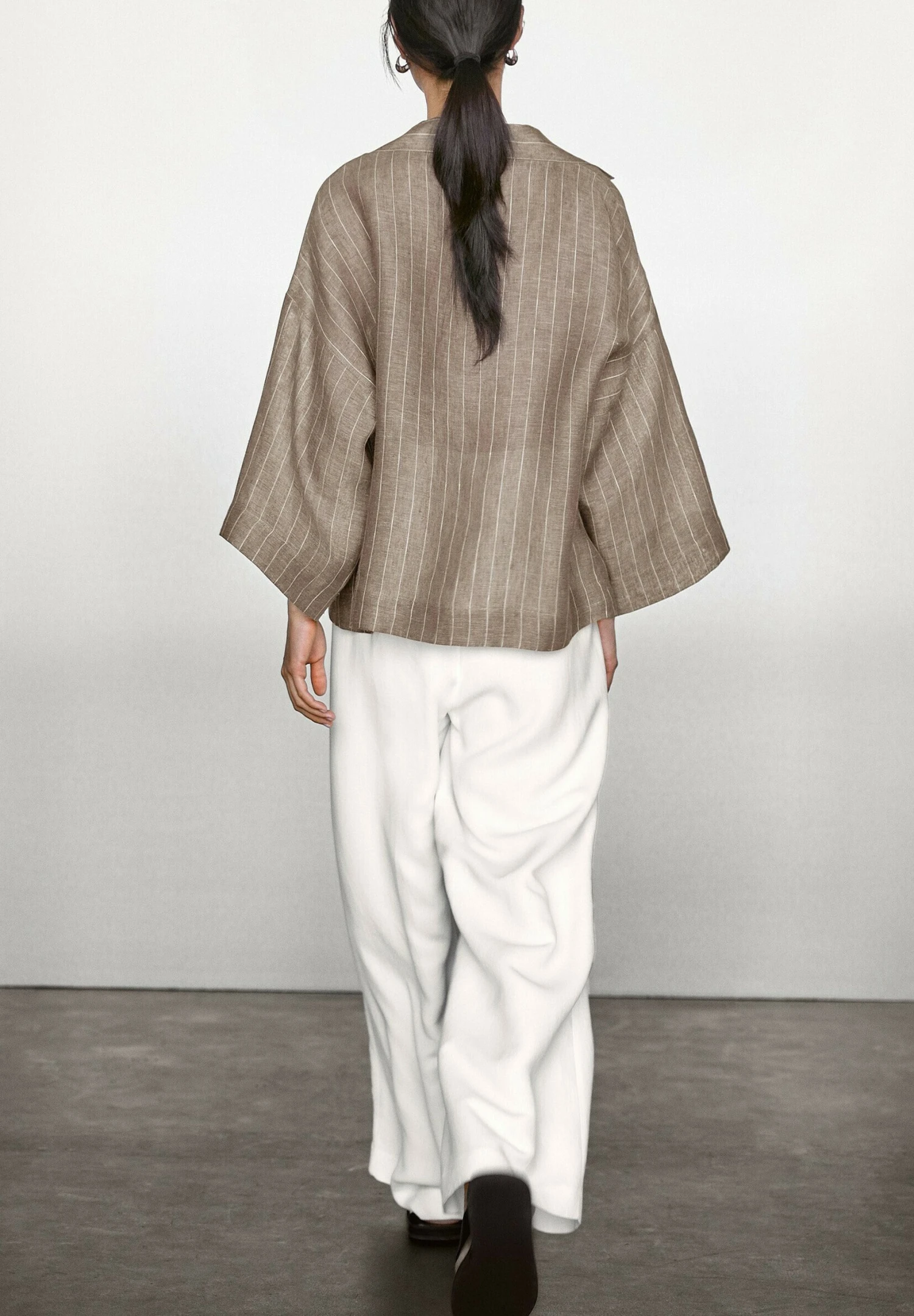 Massimo Dutti STRIPED OPEN NECK GARMENT - Blouse - Mottled Brown 5 Massimo Dutti STRIPED OPEN NECK GARMENT - Blouse - Mottled Brown - Image 3