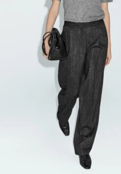 Massimo Dutti DARTED FLECKED - Trousers - Black -Massimo Dutti Shop 64a9b70ba7154252944da8414e61c31d