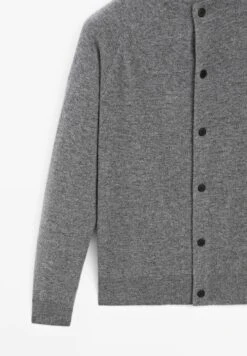 Massimo Dutti WITH RAGLAN SLEEVES - Cardigan - Grey -Massimo Dutti Shop 6518bce81a114746a814531795b39f1a