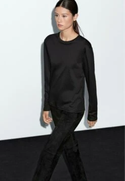 Massimo Dutti LONG SLEEVE WITH SEAM DETAIL - Long Sleeved Top - Black