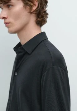 Massimo Dutti SWEATER - Jumper - Dark Blue -Massimo Dutti Shop 65e9fd5949754a779d1992b1d937daf3