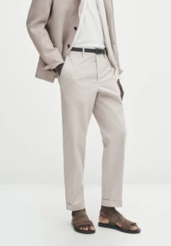 Massimo Dutti False Plain Dyed- Chinos - Beige