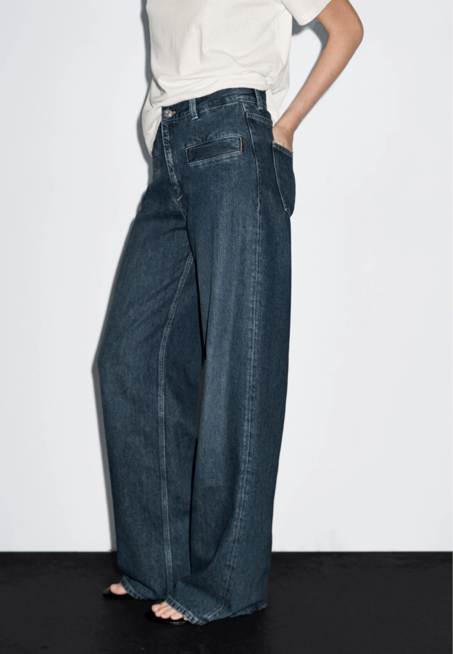 Massimo Dutti HIGH-WAIST WIDE-LEG WITH POCKETS - Wide Leg - Blue 10 Massimo Dutti HIGH-WAIST WIDE-LEG WITH POCKETS - Wide Leg - Blue - Image 8