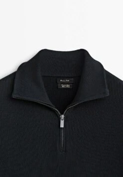 Massimo Dutti Textured Mock Neck With Zip - Jumper - Black 17 Massimo Dutti Textured Mock Neck With Zip - Jumper - Black -Massimo Dutti Shop 66a2d343f6254f618c7b1e98592a9ee0