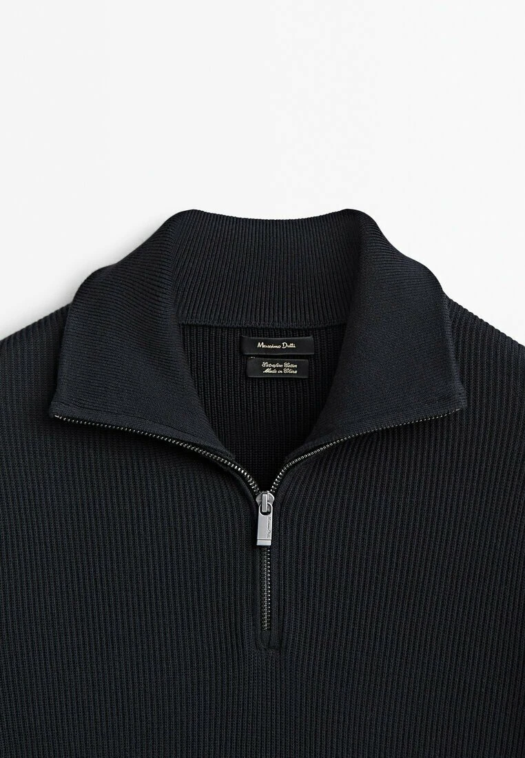 Massimo Dutti Textured Mock Neck With Zip - Jumper - Black 9 Massimo Dutti Textured Mock Neck With Zip - Jumper - Black - Image 7