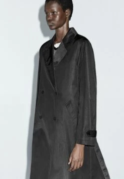 Massimo Dutti LONG WATER-REPELLENT WITH INNER WAISTCOAT - Trenchcoat - Black 14 Massimo Dutti LONG WATER-REPELLENT WITH INNER WAISTCOAT - Trenchcoat - Black -Massimo Dutti Shop 66c26bceb1874946ba6837d64177a3f4