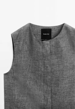 Massimo Dutti SHORT SLEEVELESS - Waistcoat - Grey 21 Massimo Dutti SHORT SLEEVELESS - Waistcoat - Grey -Massimo Dutti Shop 6834b1b1b4dd4868bbcc84bd909bab25