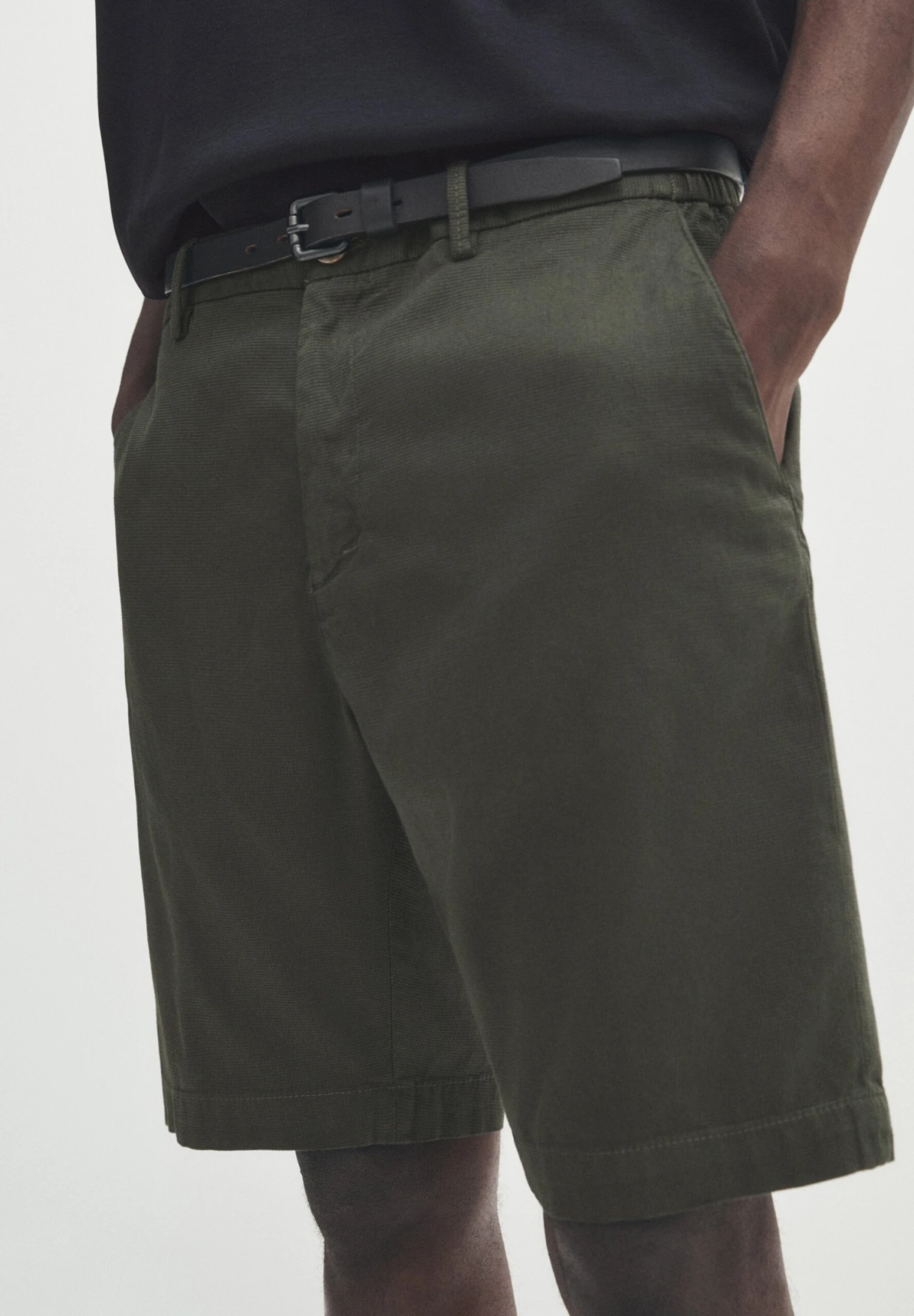 Massimo Dutti Stretch Bermuda- Shorts - Khaki 6 Massimo Dutti Stretch Bermuda- Shorts - Khaki - Image 4