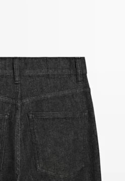 Massimo Dutti HIGH-WAIST - Straight Leg Jeans - Black -Massimo Dutti Shop 697d406046e2403393af512cd44098c7