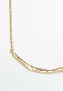 Massimo Dutti Coarse-Textured Choker - Necklace - Gold Coloured -Massimo Dutti Shop 6985c50b105f47f1aae834f6abb0b4a8
