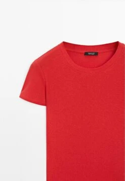 Massimo Dutti TEXTURED CREPE-EFFECT WITH CREW NECK - Basic T-shirt - Red -Massimo Dutti Shop 6a3694316be8432786e11d46c60d94b5