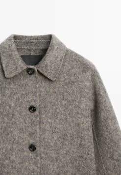 Massimo Dutti Short Coat - Dark Brown -Massimo Dutti Shop 6a53bfe043754671a7aa759b9f6bbc3b