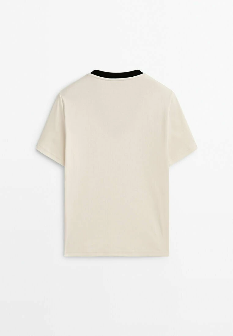 Massimo Dutti With Contrast V-Neck - Basic T-Shirt 8 Massimo Dutti With Contrast V-Neck - Basic T-Shirt - Image 6