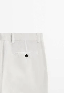 Massimo Dutti Studio - Darted - Chinos - White 22 Massimo Dutti Studio - Darted - Chinos - White -Massimo Dutti Shop 6a7a5ee676224ad9bb2025df33ad52bc