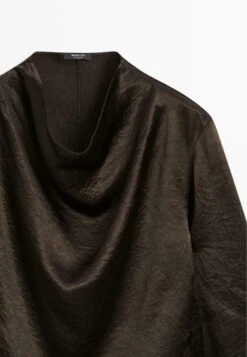 Massimo Dutti FLOWING WITH DRAPED COLLAR - Blouse - Dark Brown -Massimo Dutti Shop 6ab5b9a6aff74de1833f5fadda3ccd39