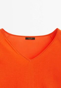 Massimo Dutti V-Neck Extra - Jumper - Neon Orange -Massimo Dutti Shop 6c08fa6a118047b8b8e683d22826739e