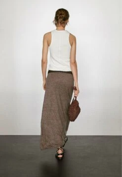 Massimo Dutti LONG FLARED - Maxi Skirt - Dark Brown -Massimo Dutti Shop 6c8111210af44f0e85027e78298e4204