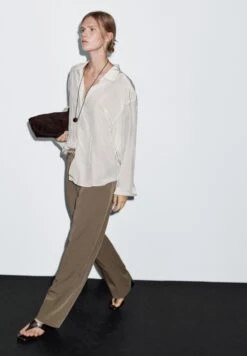 Massimo Dutti WIDE-LEG FLOWING WITH DARTS - Trousers - Mottled Brown -Massimo Dutti Shop 6c86a7a05b754e75b93ef58468dc7ed4