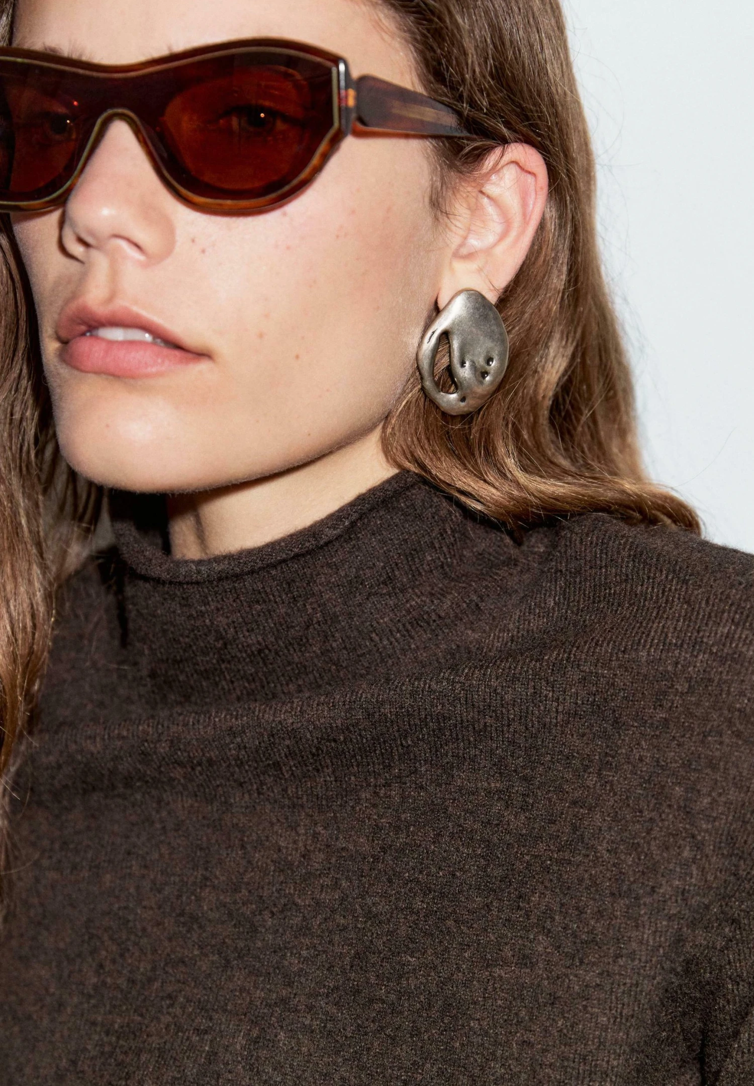 Massimo Dutti HIGH NECK WITH SHORT SLEEVE - Basic T-shirt - Mottled Dark Brown 5 Massimo Dutti HIGH NECK WITH SHORT SLEEVE - Basic T-shirt - Mottled Dark Brown - Image 3