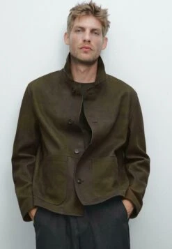 Massimo Dutti DISTRESSED EFFECT - Leather Jacket - Mottled Dark Green -Massimo Dutti Shop 6d013245991a42b098cde969f5510171