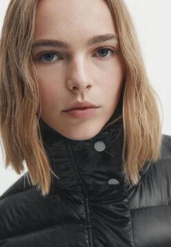 Massimo Dutti Hooded And Puffer - Down Jacket -Massimo Dutti Shop 6d5dae0716bc4351a536be8ed44ca791