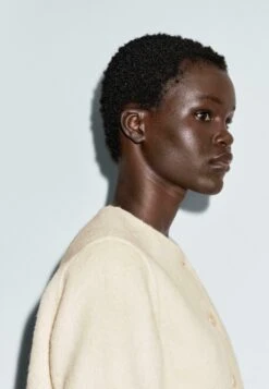 Massimo Dutti BLEND - Summer Jacket - Beige 14 Massimo Dutti BLEND - Summer Jacket - Beige -Massimo Dutti Shop 6e4b75f06302472991d69c2d5ebf71de