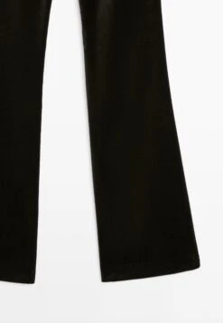 Massimo Dutti SKINNY FLARE FIT VELVET - Trousers - Mottled Dark Brown -Massimo Dutti Shop 6e74b75110ce44aba3c97581aad3ede4