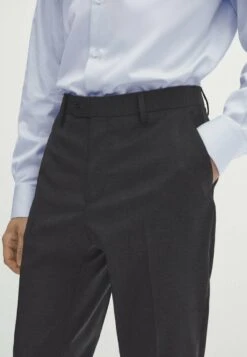 Massimo Dutti Plain Blend- Suit Trousers - Dark Grey 16 Massimo Dutti Plain Blend- Suit Trousers - Dark Grey -Massimo Dutti Shop 6e8d674823504c66ae809e20edcbd2a4