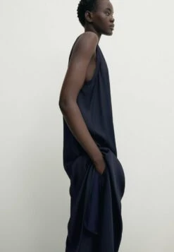 Massimo Dutti Midi With Detail - Day Dress -Massimo Dutti Shop 6faa1b321ec34d32a9ff731eabe0b2f8