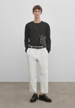 Massimo Dutti Studio - Long Sleeved Top - Black 13 Massimo Dutti Studio - Long Sleeved Top - Black -Massimo Dutti Shop 70e8ed29fd56478fabae257c74f7356d