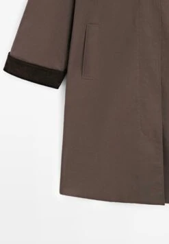 Massimo Dutti LONG WAXED CORDUROY - Classic Coat - Dark Brown -Massimo Dutti Shop 719a5c16e0d445ebb505f69eb2bf973c