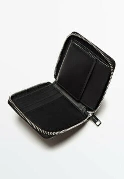 Massimo Dutti With Zip - Wallet - Black -Massimo Dutti Shop 71ece32f548145a5940c3ce998d1abfb