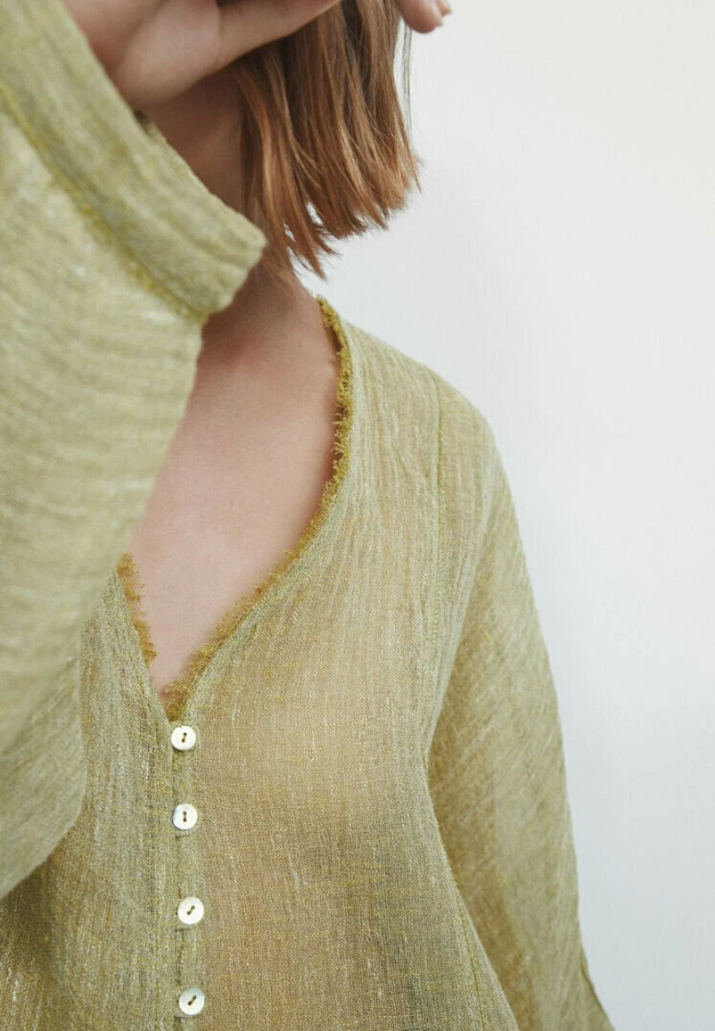 Massimo Dutti Waffle - Button-Down Blouse - Stone 5 Massimo Dutti Waffle - Button-Down Blouse - Stone - Image 3