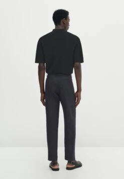 Massimo Dutti Tapered Fit - Chinos - Dark Grey 15 Massimo Dutti Tapered Fit - Chinos - Dark Grey -Massimo Dutti Shop 7207f448815a440780e89de09044cb97