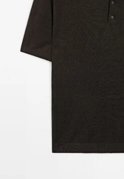 Massimo Dutti WIDE BUTTONED POLO COLLAR - Polo Shirt - Mottled Dark Grey 21 Massimo Dutti WIDE BUTTONED POLO COLLAR - Polo Shirt - Mottled Dark Grey -Massimo Dutti Shop 72416eb6f6714fd09b38689a5cbb835e