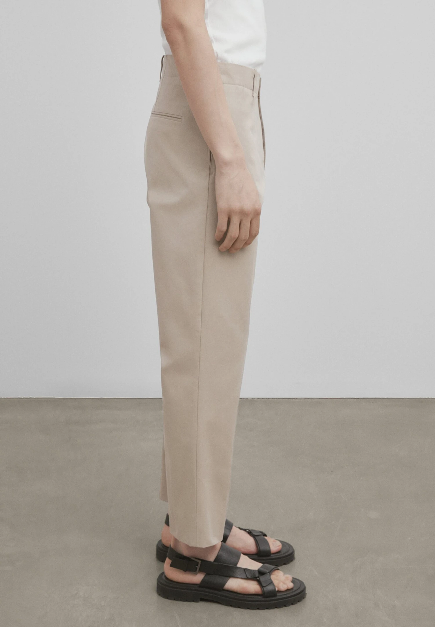 Massimo Dutti Studio - Straight-Fit- Chinos - Sand 7 Massimo Dutti Studio - Straight-Fit- Chinos - Sand - Image 5