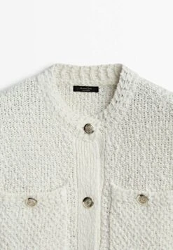 Massimo Dutti Textured With Pockets - Cardigan -Massimo Dutti Shop 7264961f9f3d4f3fa29e682a8c946d09