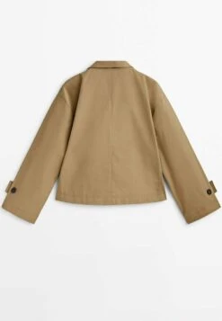 Massimo Dutti Cropped With Contrast Detail - Summer Jacket 21 Massimo Dutti Cropped With Contrast Detail - Summer Jacket -Massimo Dutti Shop 7362d8803c2c42a583e012af99328c49