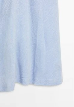 Massimo Dutti LONG FLOWING WITH BACK DETAIL - Maxi Dress - Light Blue -Massimo Dutti Shop 737844fe3af14f5e92a99ffb2d74aa40