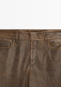 Massimo Dutti DISTRESSED NAPPA FINISH WITH WORN EFFECT - Leather Trousers - Dark Brown 17 Massimo Dutti DISTRESSED NAPPA FINISH WITH WORN EFFECT - Leather Trousers - Dark Brown -Massimo Dutti Shop 73c4344018a34fcdb45595302db7fdee