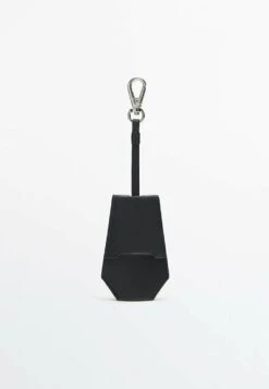 Massimo Dutti With Embossed Detail - Keyring - Blue/Black Denim -Massimo Dutti Shop 73ed39168c9d4c4cb1b35a60f310a723