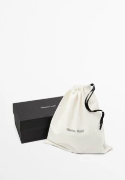 Massimo Dutti TRACK - Lace-ups - Black 18 Massimo Dutti TRACK - Lace-ups - Black -Massimo Dutti Shop 74c346cd50744eba9b76952a72bba383