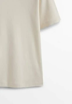 Massimo Dutti Short Sleeve - Basic T-Shirt - Beige -Massimo Dutti Shop 74ea7bef971340c98e9fc72ee38d62dd
