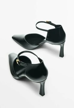 Massimo Dutti Patent- Classic Heels - Black -Massimo Dutti Shop 75e02a5db10f4f2580960f084d01c75e