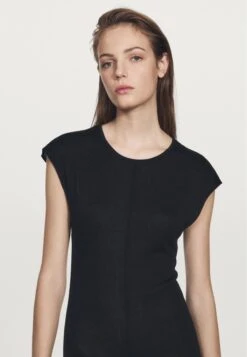 Massimo Dutti Maxi Dress - Black 14 Massimo Dutti Maxi Dress - Black -Massimo Dutti Shop 765558fd93c44f3eab62f57451fccfbb