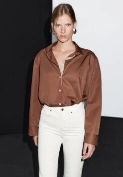 Massimo Dutti HIGH-WAIST STRAIGHT-LEG - Straight Leg Jeans - WHITE -Massimo Dutti Shop 76adb9a78f2e42199c8e64614b873a7d