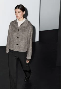 Massimo Dutti Short Coat - Dark Brown -Massimo Dutti Shop 7750d6ad14ab416b9b441b2dec904813