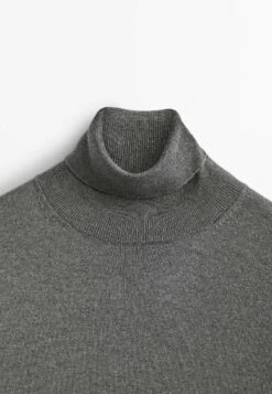 Massimo Dutti Jumper - Grey -Massimo Dutti Shop 77f368fb3660452daeb96def03922afa